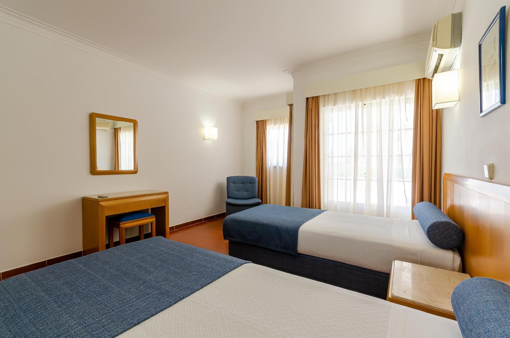 Turim Estrela Do Vau Hotel Portimao Exterior photo